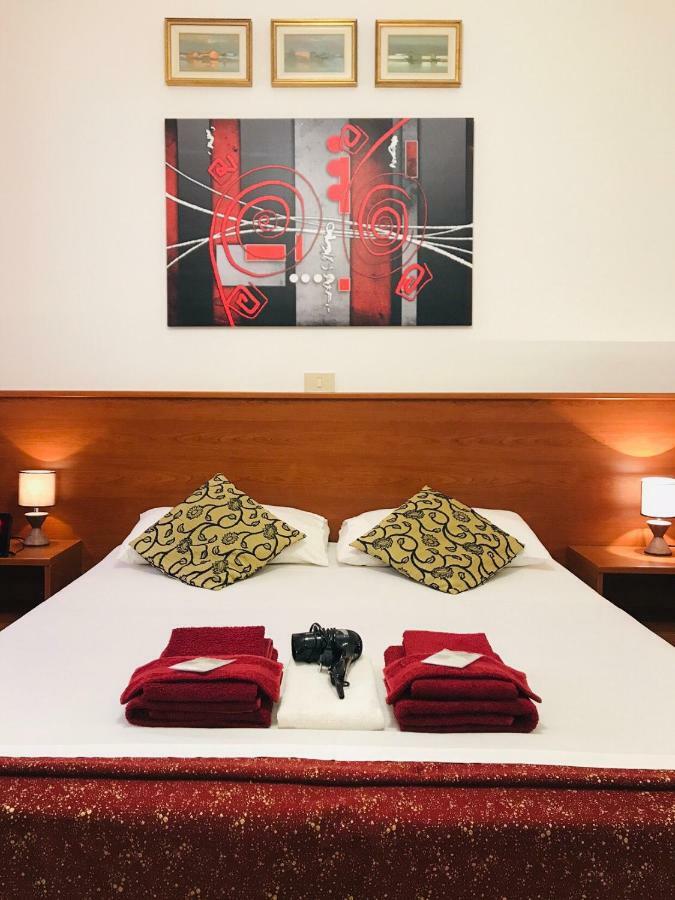 Venice Rainbow Hotel Esterno foto